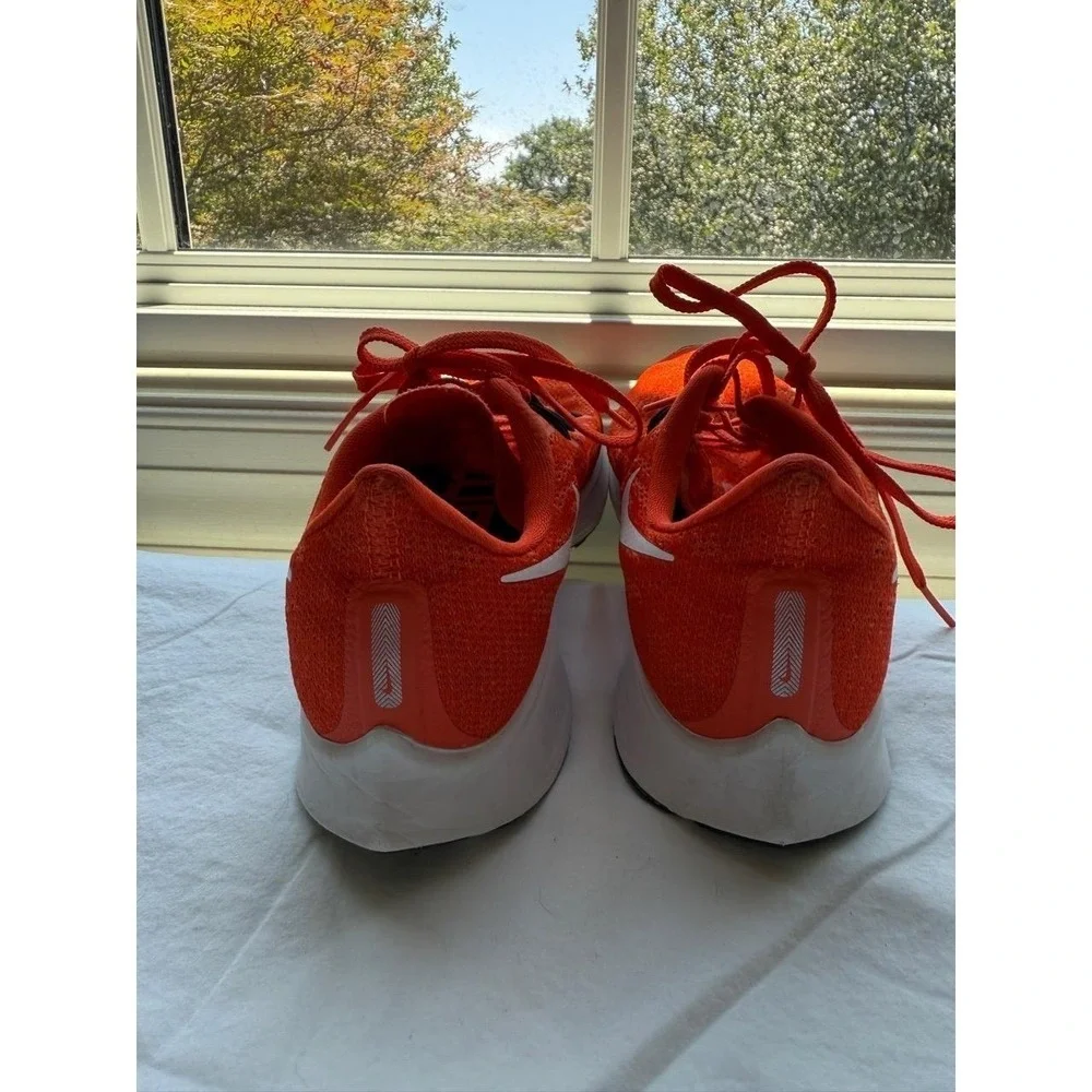 Nike Sneakers Womens 7.5 Orange‎ White Running Shoes Zoom Pegasus 36 Lightweight